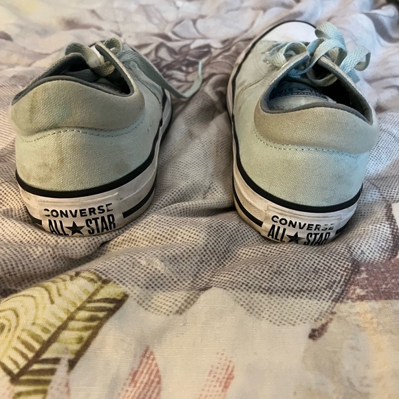 Converse - Picture 3 of 5